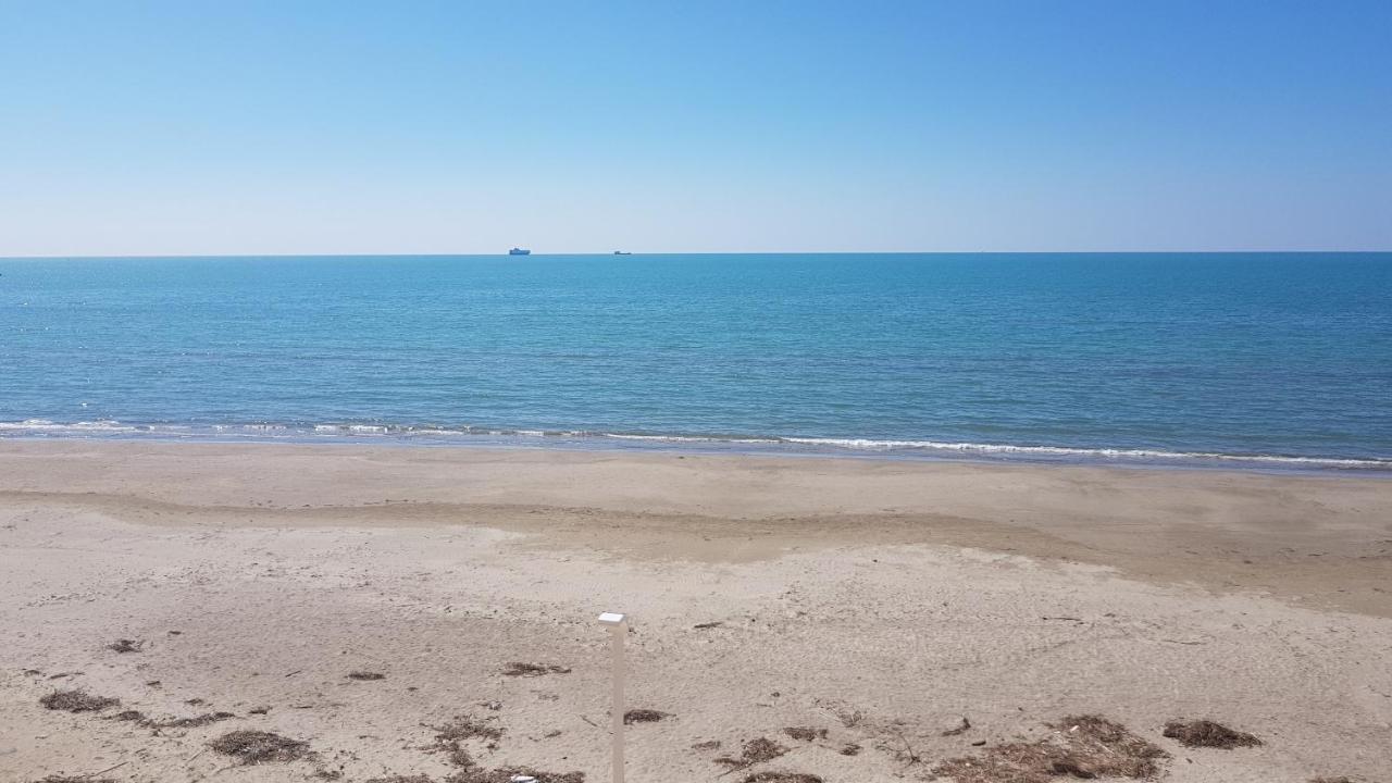 Arteg Apartments - Full Sea View Durrës Exteriör bild