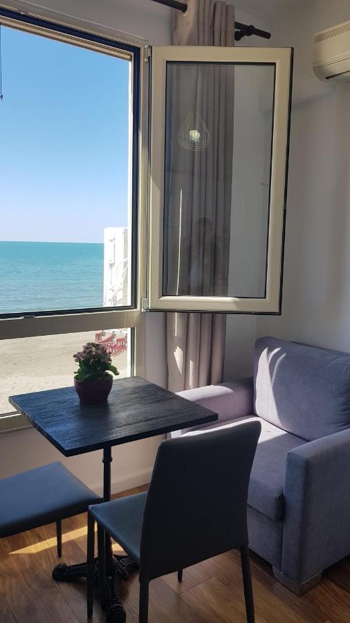 Arteg Apartments - Full Sea View Durrës Exteriör bild