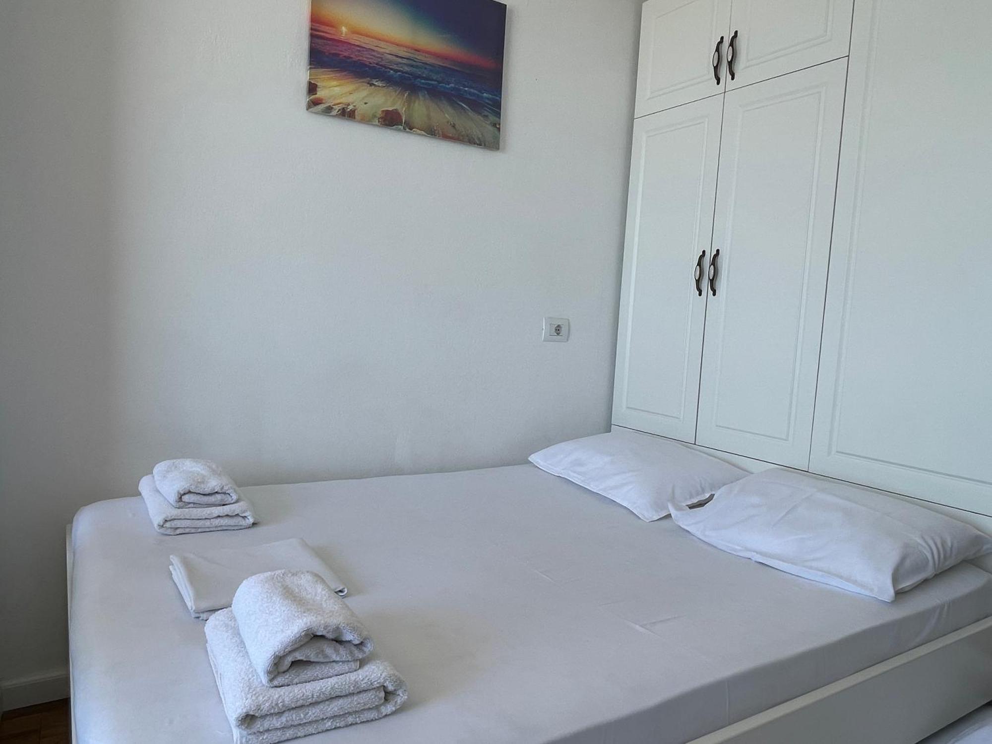 Arteg Apartments - Full Sea View Durrës Exteriör bild